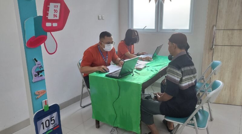 Cek Kesehatan Gratis, Kolaborasi Puskesmas dan LDII Sadang Serang untuk Warga Sehat - LDII Kota Bandung