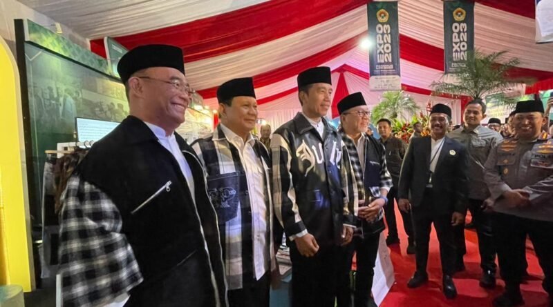 Presiden Jokowi Borong Baju Desain Karya Callista Aldenia Di Expo Rakernas LDII 2023 - LDII Kota Bandung