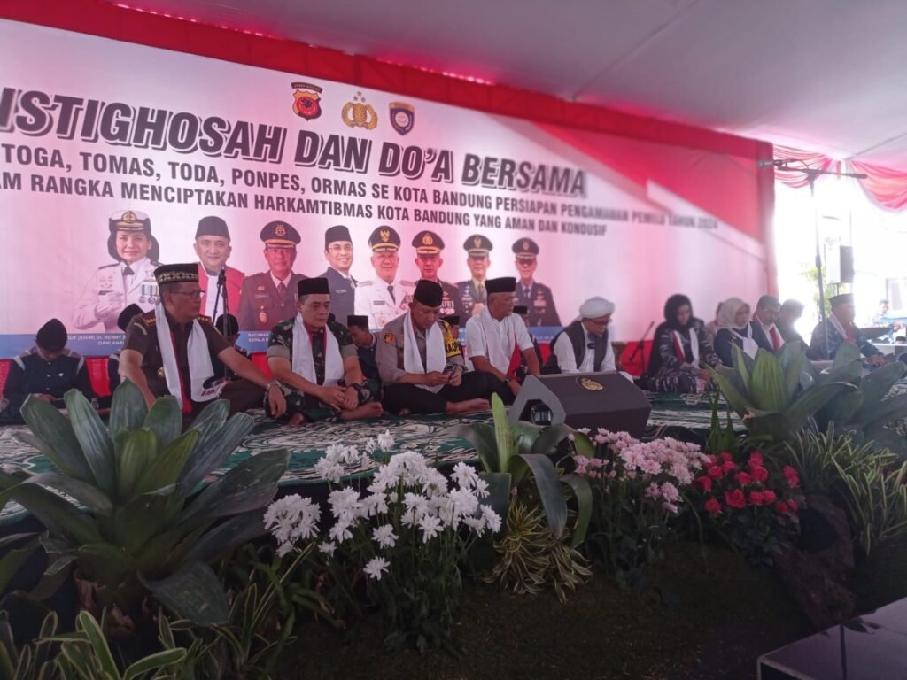LDII dan Polrestabes Bandung Bersatu dalam Doa Bersama untuk Suksesnya Pemilu 2024 - LDII Kota Bandung