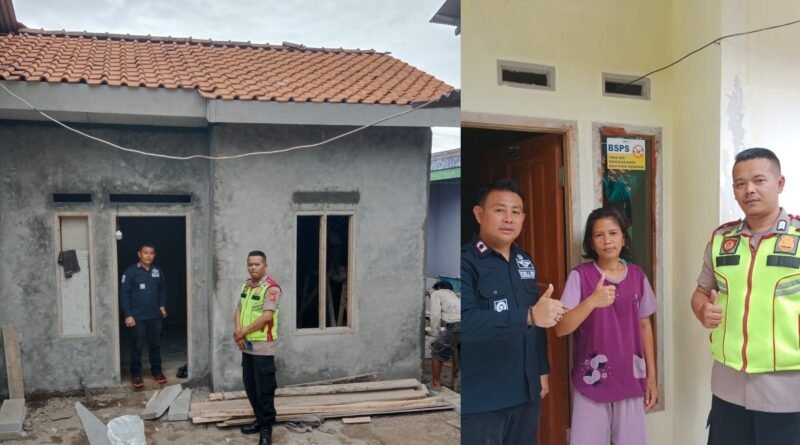 Pemerintah dan Aparat Keamanan Sambangi Warga Terima Bantuan Rutilahu - LDII Kota Bandung