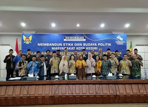 Hadiri Workshop Pendidikan Politik, LDII Kota Kediri Ajak Masyarakat Berdemokrasi berbasis etika dan moral Pancasila - LDII Kota Bandung