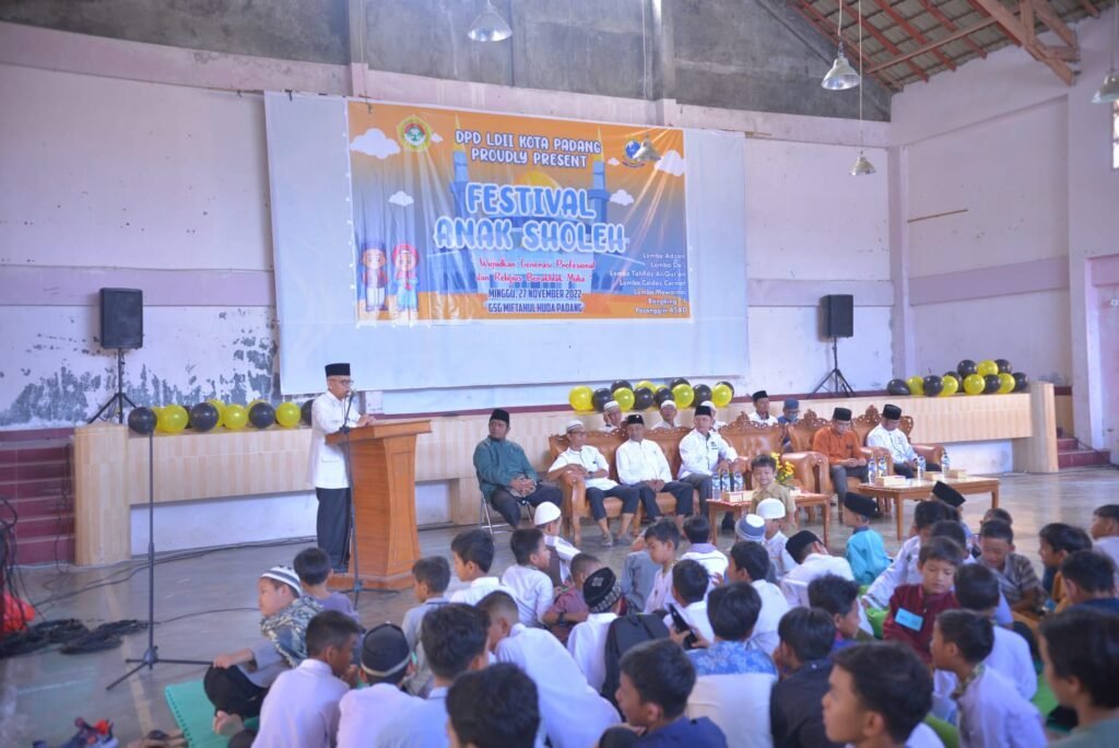 Ketum MUI Padang: Pertahankan dan Tingkatkan Pembinaan Generasi Muda LDII - LDII Kota Bandung